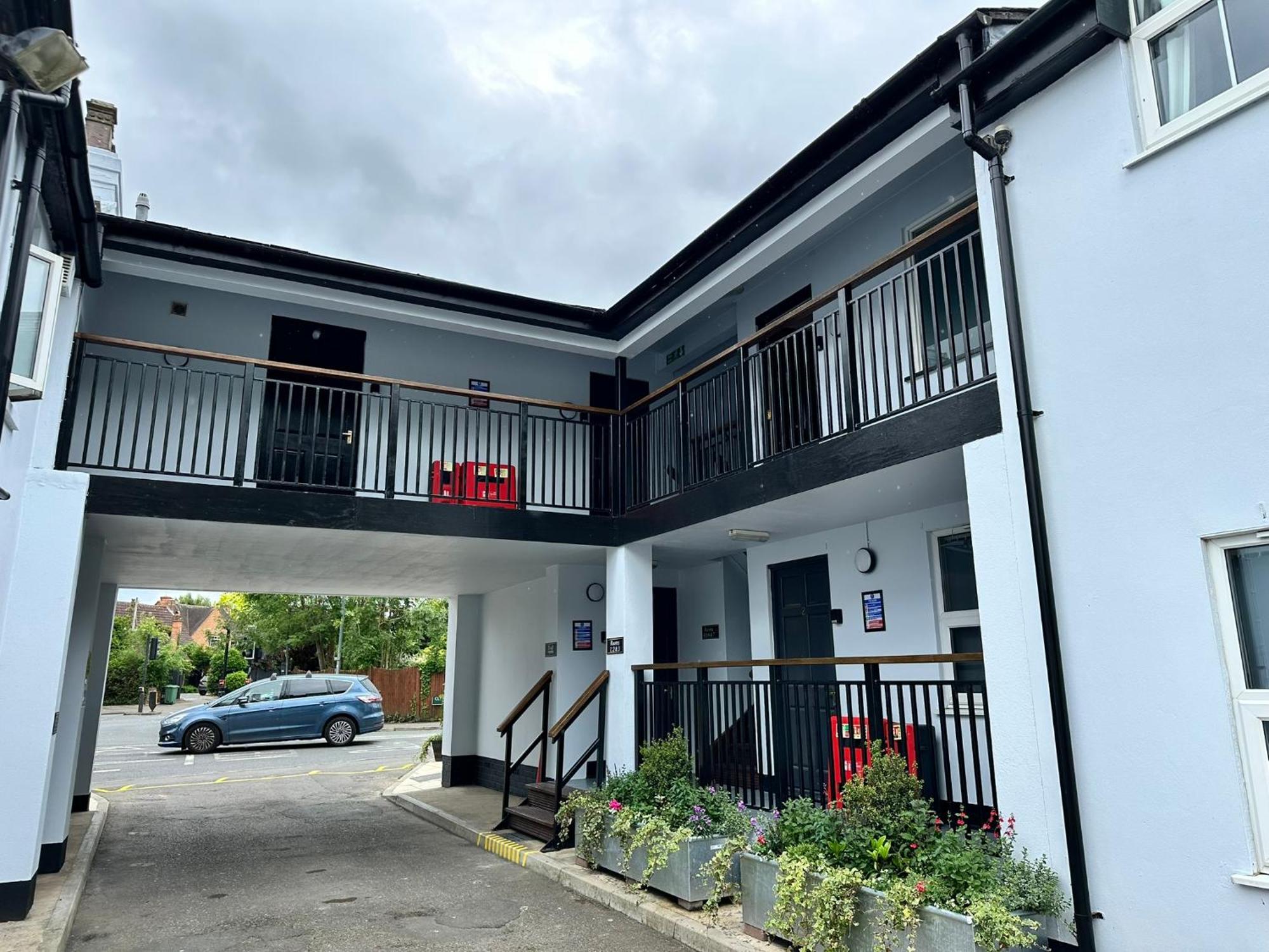 The Prince Albert Pub & Hotel Γουίνσδορ Εξωτερικό φωτογραφία